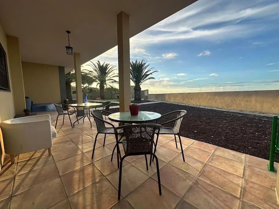 Holiday home Jacuzzi Oasis: Space & Comfort Icod De Los Vinos